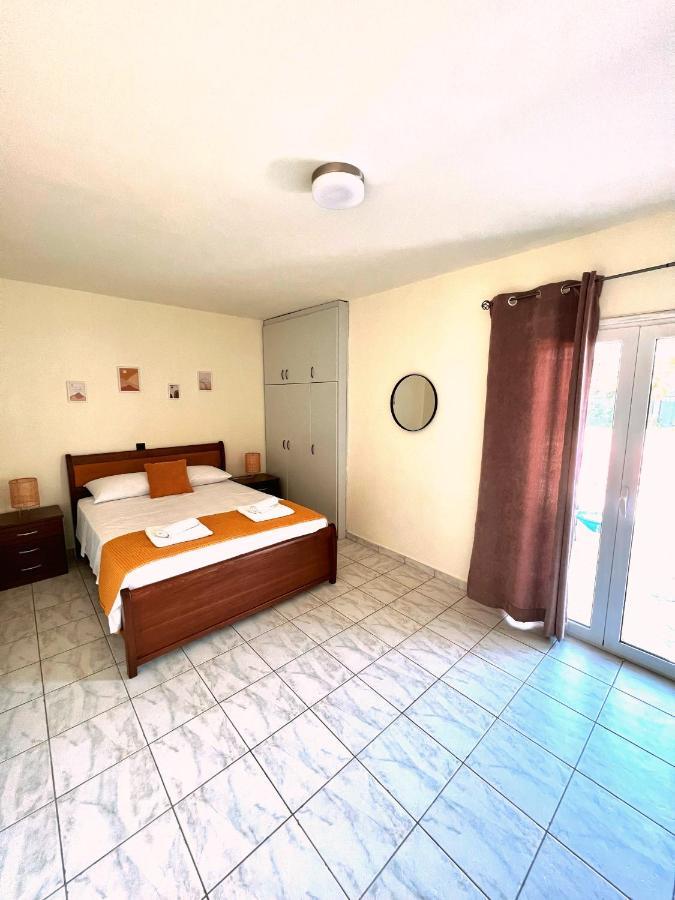 Kalamata Garden Suite Dış mekan fotoğraf