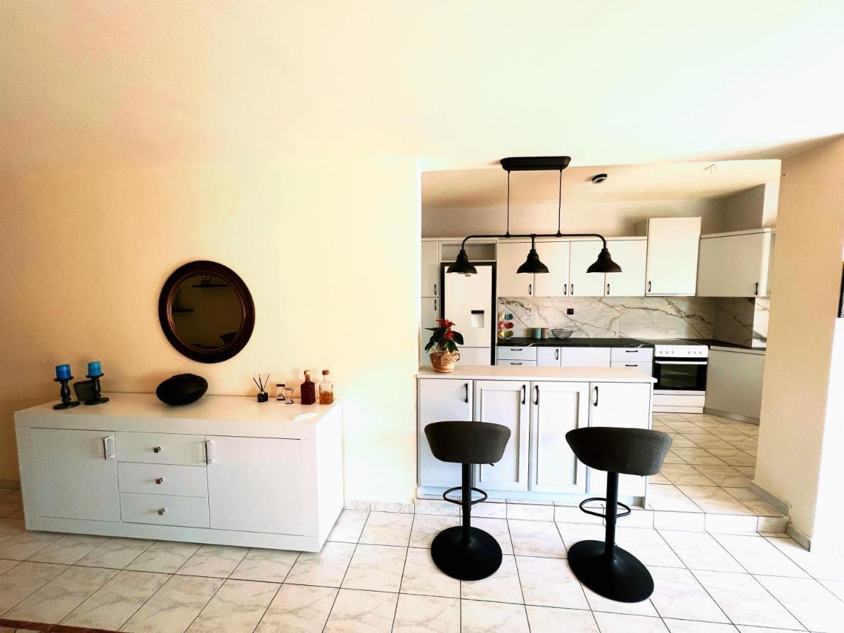 Kalamata Garden Suite Dış mekan fotoğraf