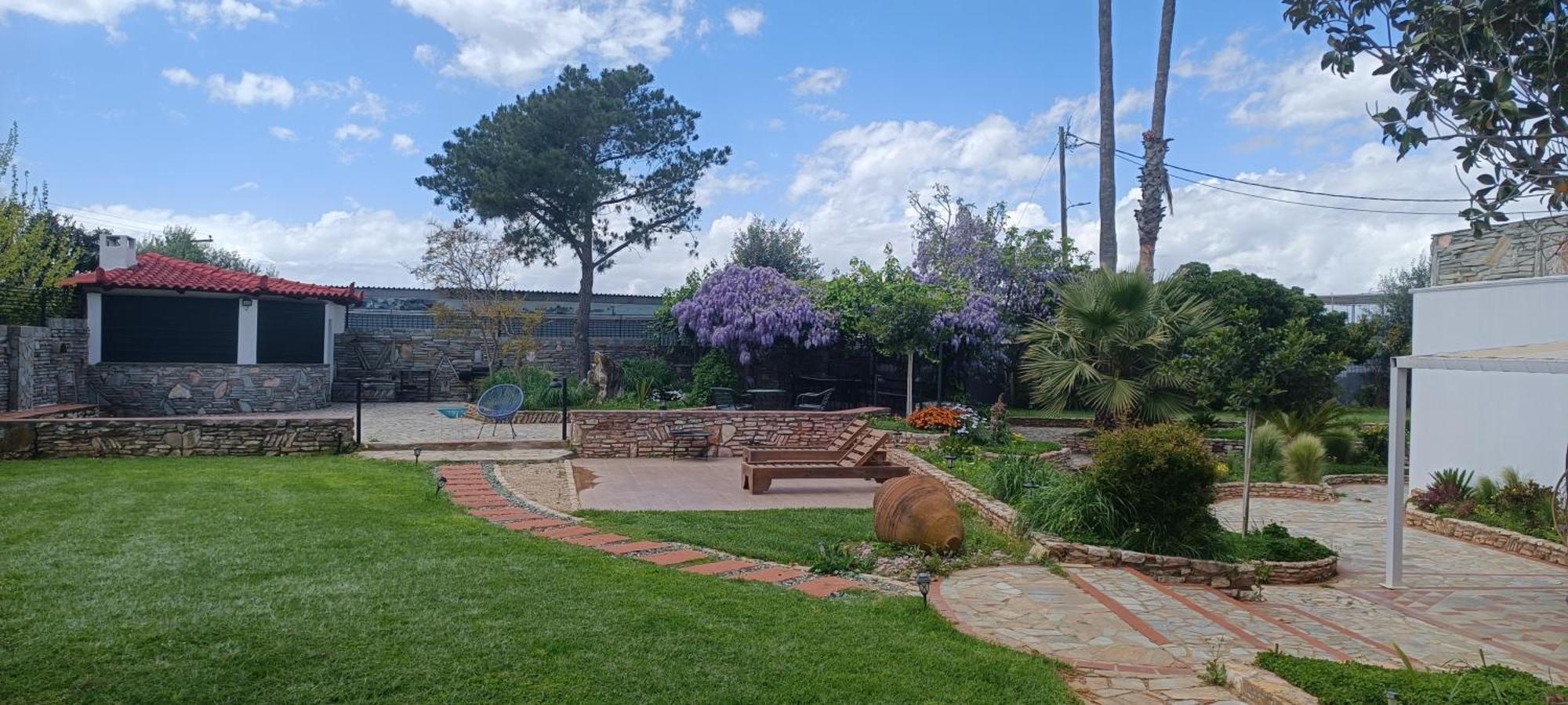 Kalamata Garden Suite Dış mekan fotoğraf